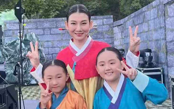 Thú vị câu chuyện đi tìm tình yêu chân thành của Đoàn kịch Hàn Quốc - Ảnh 5.