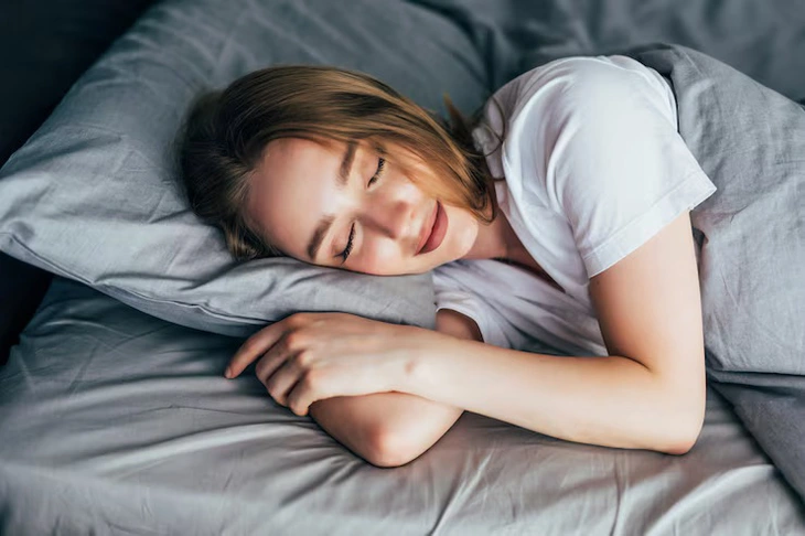 Tư thế ngủ nào là tốt nhất? - Ảnh 1.