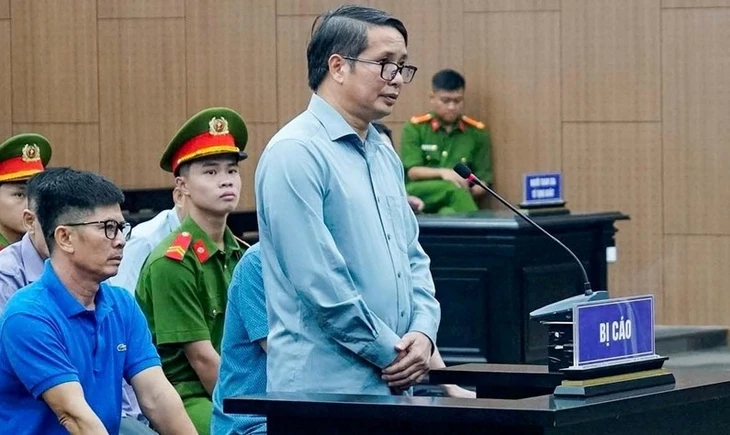 Ông Phạm Thái Hà bị tòa tuyên 5 năm 6 tháng tù - Ảnh 1.