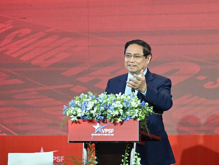 Thủ tướng khen ngợi về kỳ tích xây dựng 'thần tốc' mái vòm Trung tâm Triển lãm quốc gia - Ảnh 1.