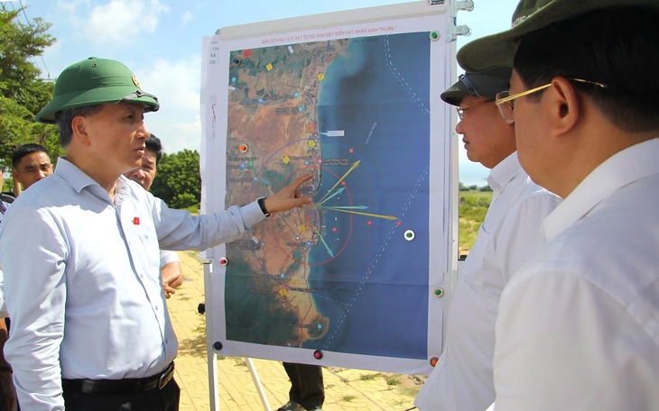 Thủ tướng: EVN lập dự án tiền khả thi, đàm phán xây dựng điện hạt nhân Ninh Thuận - Ảnh 2.