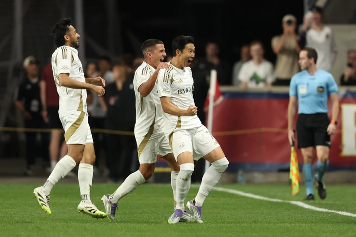 Son Heung Min lập hattrick giúp Los Angeles FC đè bẹp đối thủ - Ảnh 1.