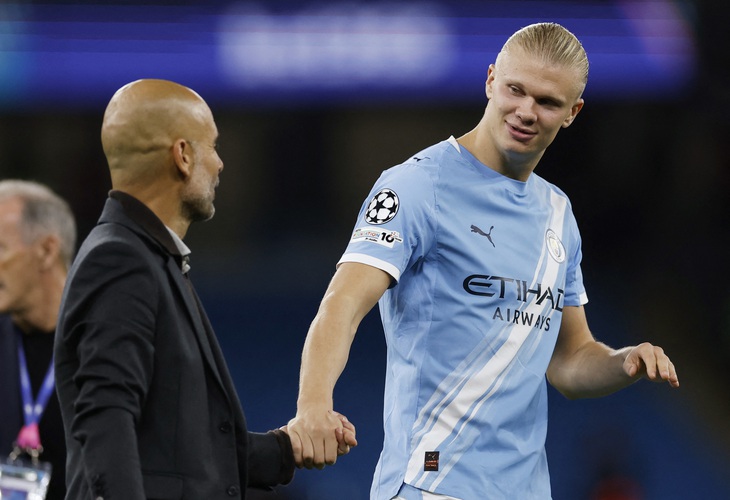 Haaland lập kỷ lục ghi bàn ở Champions League, Man City thắng 10 người Napoli - Ảnh 1.