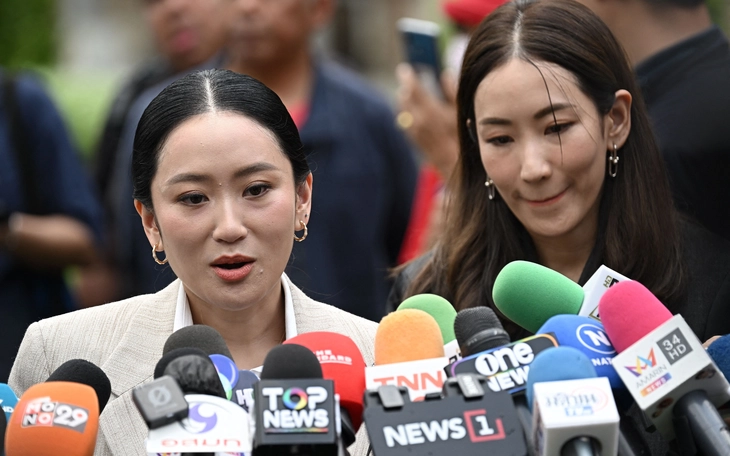 Cháu gái viết thư tay gửi ‘ông ngoại Thaksin’ - Ảnh 3.