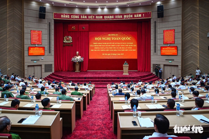 Thủ tướng: Nâng cao khả năng dự báo trong ứng phó đe dọa an ninh phi truyền thống - Ảnh 4.