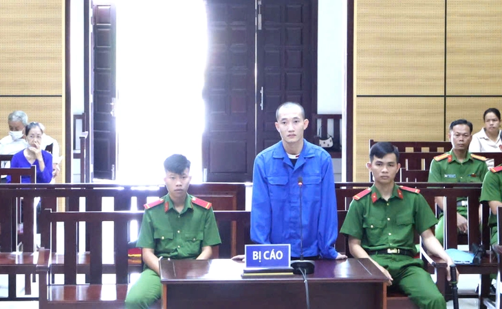 Đâm trọng thương bạn thân vì ghen, lãnh 10 năm tù - Ảnh 1.