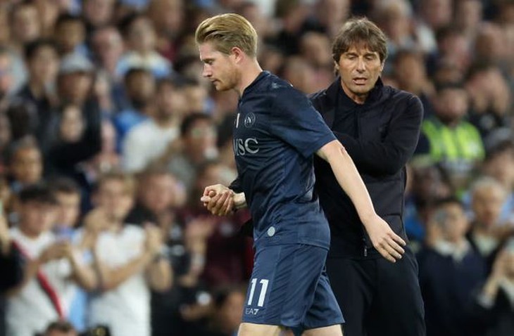 HLV Conte: 'Số phận nghiệt ngã với De Bruyne, thẻ đỏ hủy hoại trận đấu'  - Ảnh 1.
