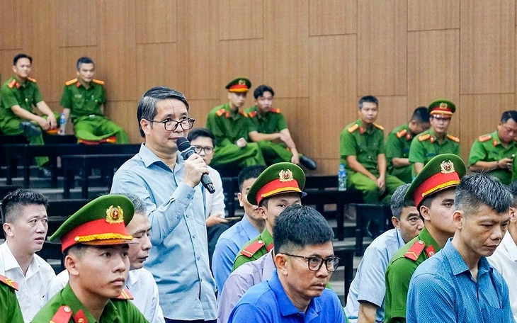 Ông Phạm Thái Hà, cựu trợ lý của cựu chủ tịch Quốc hội, cùng 16 người kháng cáo xin giảm nhẹ - Ảnh 2.