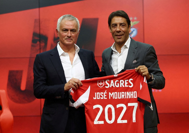 HLV Mourinho: Benfica là bến đỗ xứng tầm, Fenerbahce thì không - Ảnh 3.