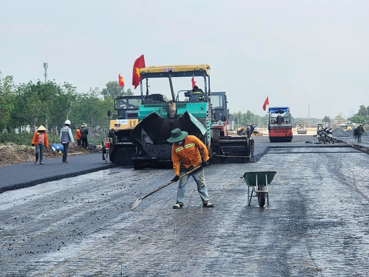 Không hoàn thành giải ngân vốn đầu tư công, Đồng Nai sẽ cách chức người đứng đầu- Ảnh 1.