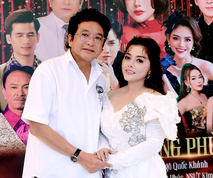 Kim Tử Long, từ Trọng Thủy đến An Dương Vương, hỗ trợ đàn em Hồng Quyên - Ảnh 1.