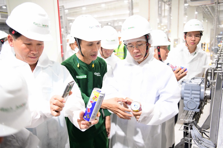 Ấn tượng các 'khu công nghiệp xanh, nhà máy xanh' tại Huế - Ảnh 1.