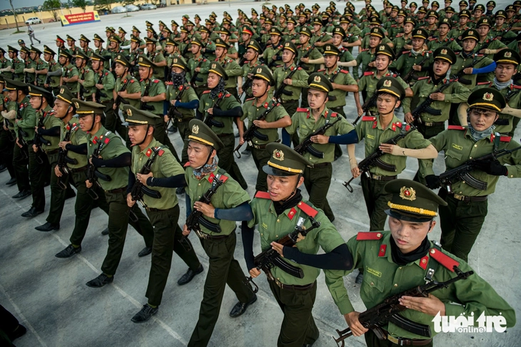 diễu binh - Ảnh 8.
