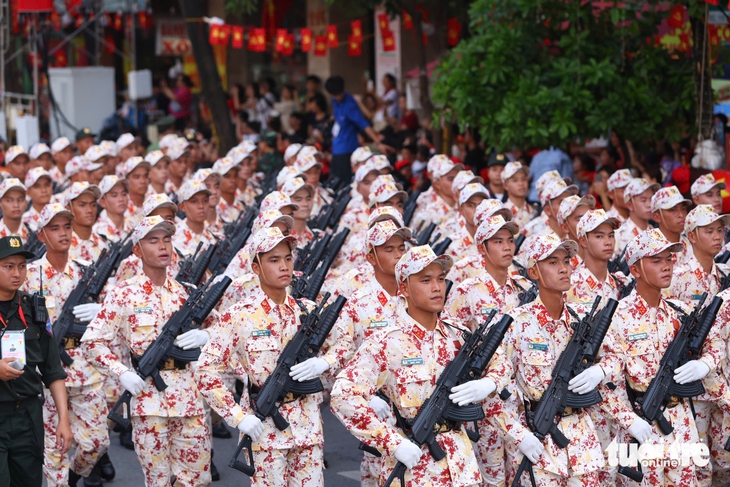 diễu binh - Ảnh 11.