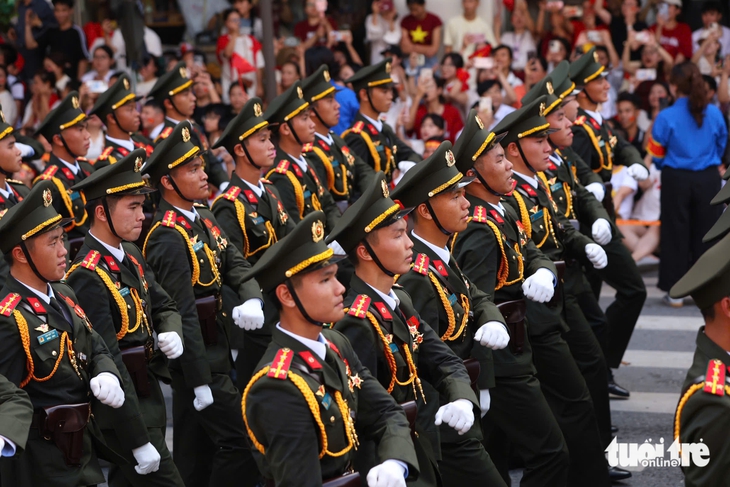 diễu binh - Ảnh 12.