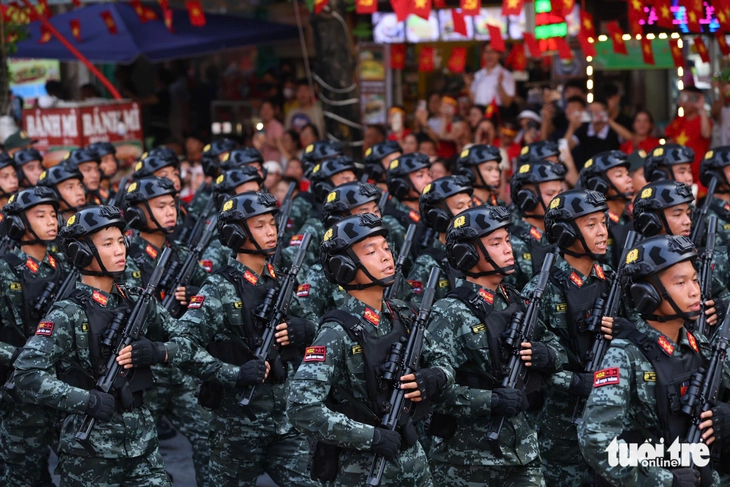diễu binh - Ảnh 13.