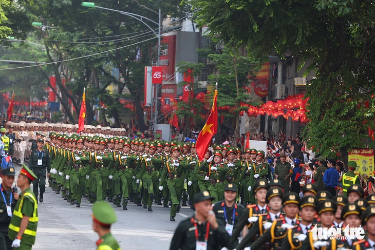 diễu binh - Ảnh 16.