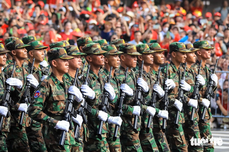 diễu binh - Ảnh 5.