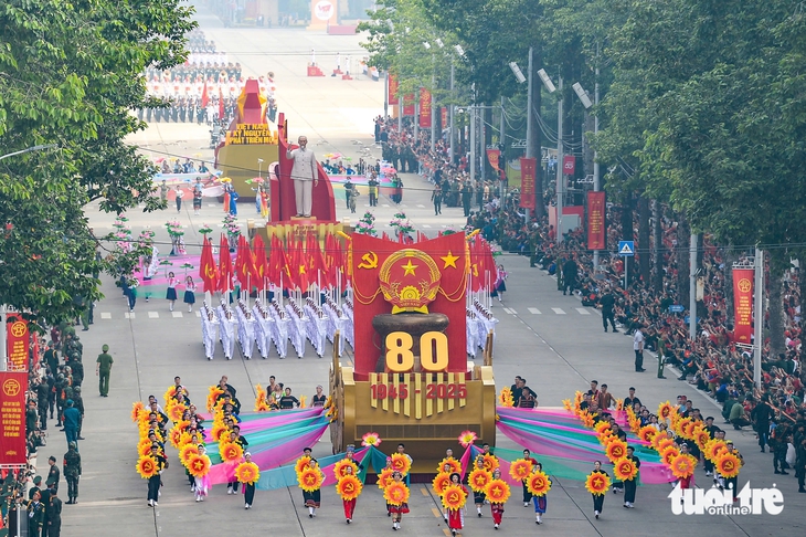 Lào, Trung Quốc, Campuchia, Nga, Cuba, Triều Tiên chúc mừng Quốc khánh Việt Nam - Ảnh 1. Quốc khánh - Ảnh 1.