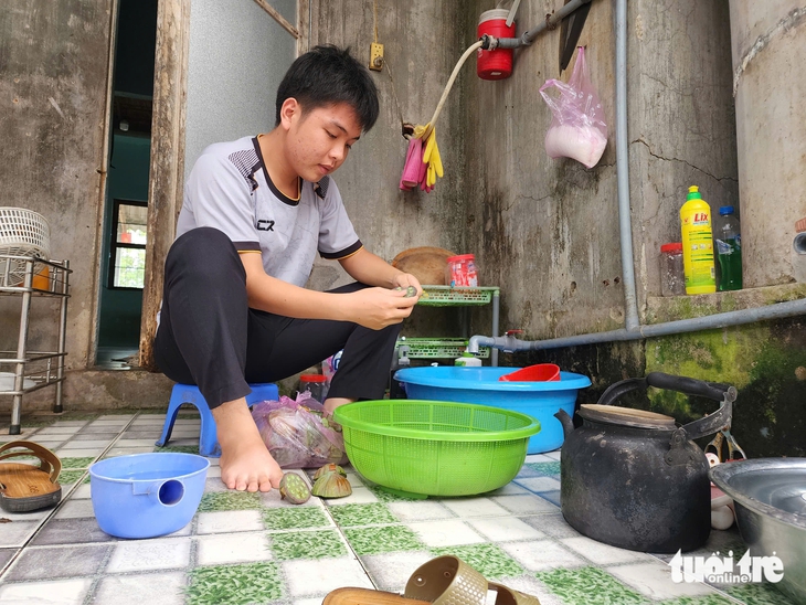 Tiếp sức đến trường - Ảnh 2.