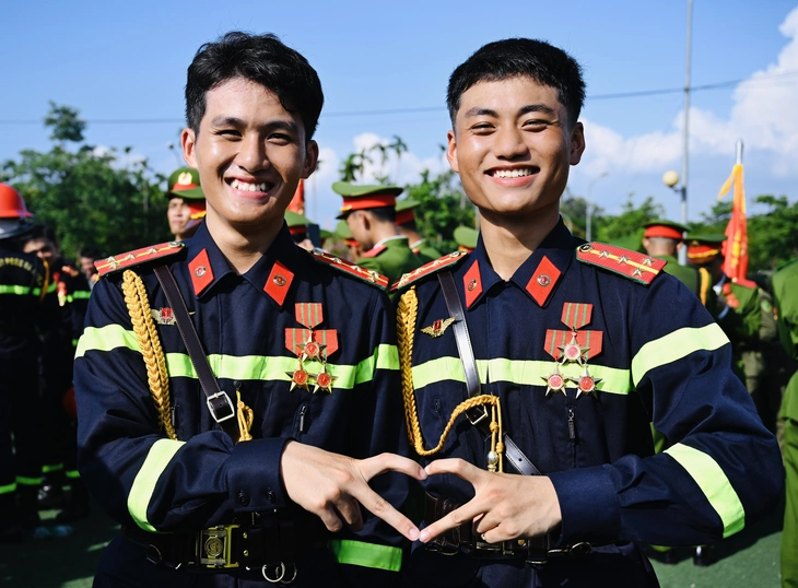 diễu binh - Ảnh 7.