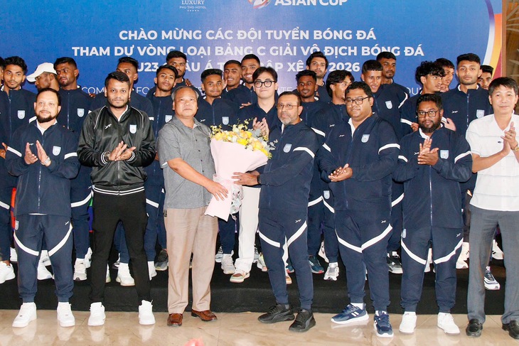 HLV U23 Bangladesh phải nhập viện trước trận gặp U23 Việt Nam - Ảnh 1.