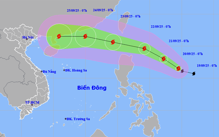Bão Ragasa mạnh lên cấp 13, dự báo thành siêu bão trong 48 giờ tới - Ảnh 3.