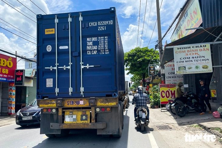 TP.HCM tăng vốn mở đường Nguyễn Duy Trinh lên 3.600 tỉ đồng, chuẩn bị trình HĐND - Ảnh 2.