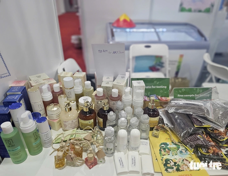 Mỹ phẩm thiên nhiên của Việt Nam gây ấn tượng tại triển lãm Halal - Ảnh 2.