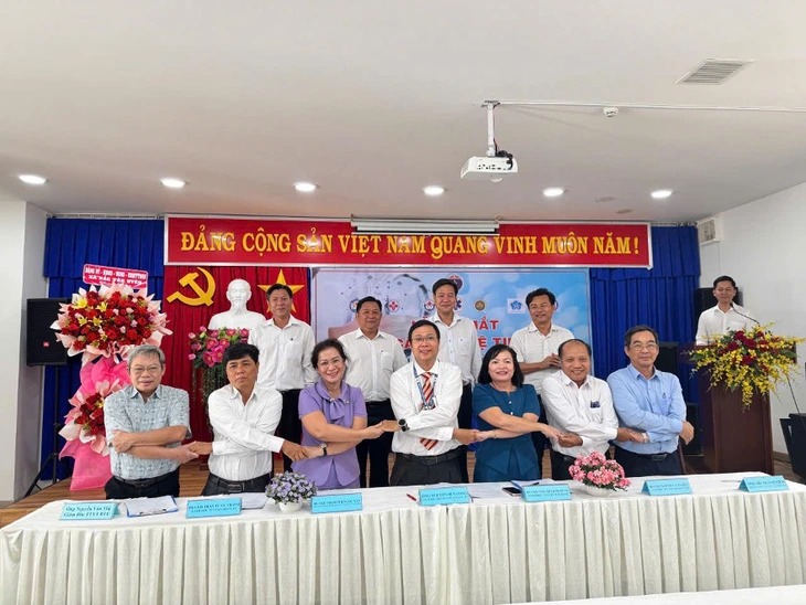 TP.HCM có thêm 6 trạm cấp cứu vệ tinh, xe cứu thương đến hiện trường nhanh hơn - Ảnh 1.