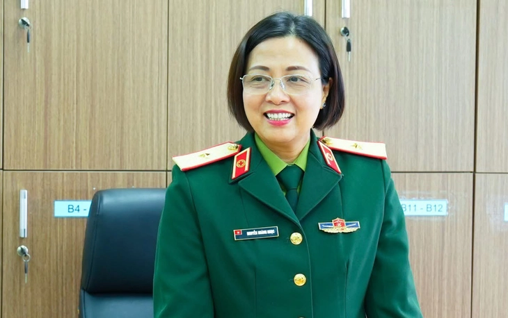 'Nữ tướng' cấp cứu cho người bệnh đột quỵ - Ảnh 2. Thiếu tướng Nguyễn Hoàng Ngọc: 'Nữ tướng' cấp cứu cho người bệnh đột quỵ - Ảnh 2.
