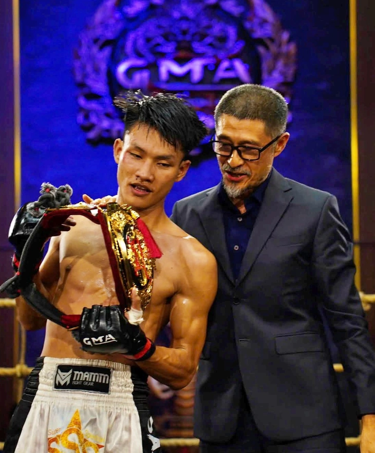 Johnny Trí Nguyễn tước thêm 1 danh hiệu Thần võ, chuyện gì xảy ra? - Ảnh 1.