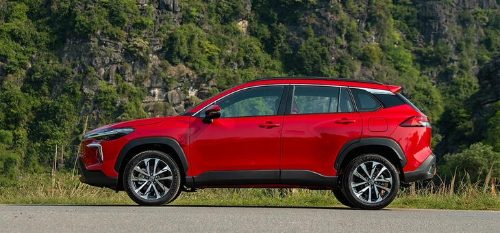 Toyota Corolla Cross sắp có thế hệ mới: Có thể ra mắt ngay 2026, 'mượn' công nghệ từ RAV4 - Ảnh 6.