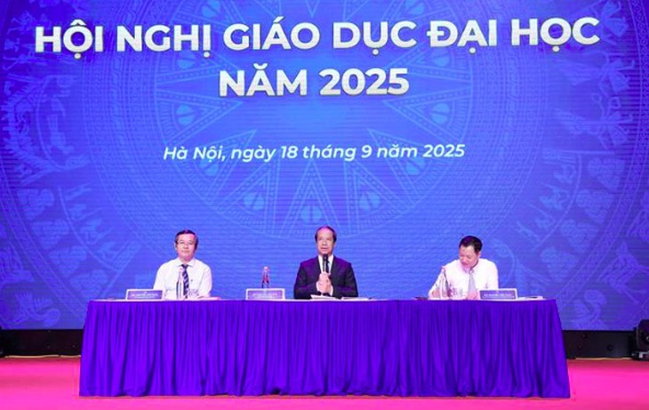 Bỏ hội đồng trường: Biến động lớn về lãnh đạo đại học công lập - Ảnh 1. Bỏ hội đồng trường: Biến động lớn về lãnh đạo đại học công lập - Ảnh 1.