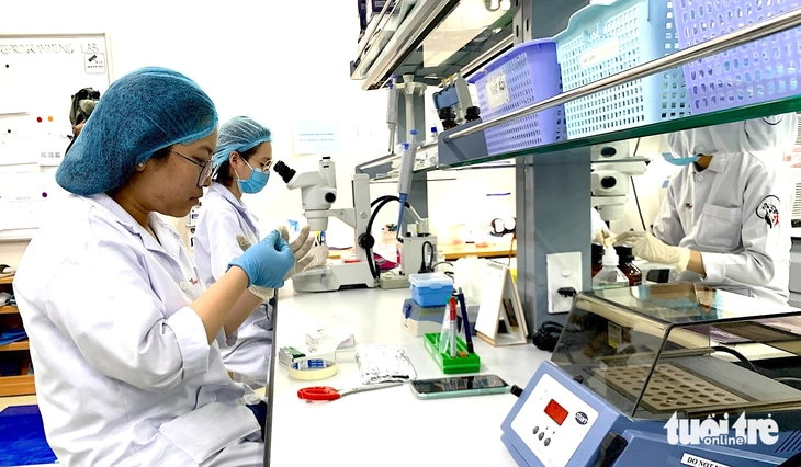 Các đại học Việt Nam dẫn đầu công bố quốc tế: Trường nào tăng mạnh nhất nửa đầu 2025? - Ảnh 1.