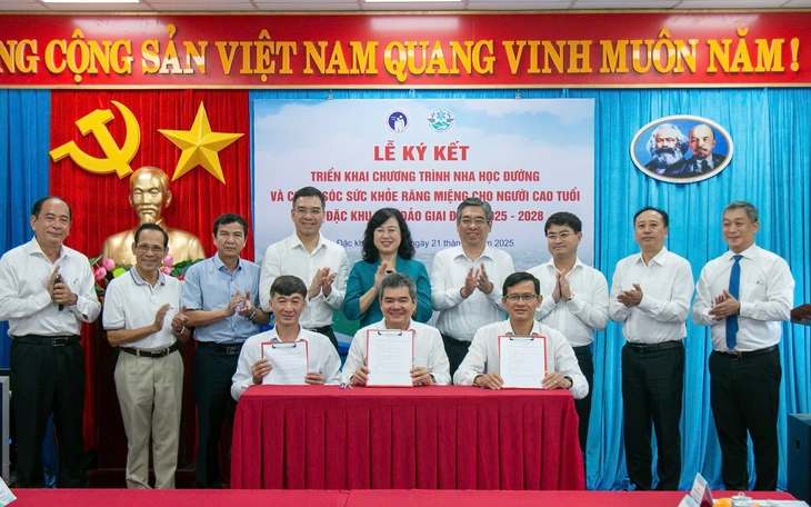Con bạn có nanh sữa khi vừa sinh, có cần điều trị sớm? - Ảnh 3.