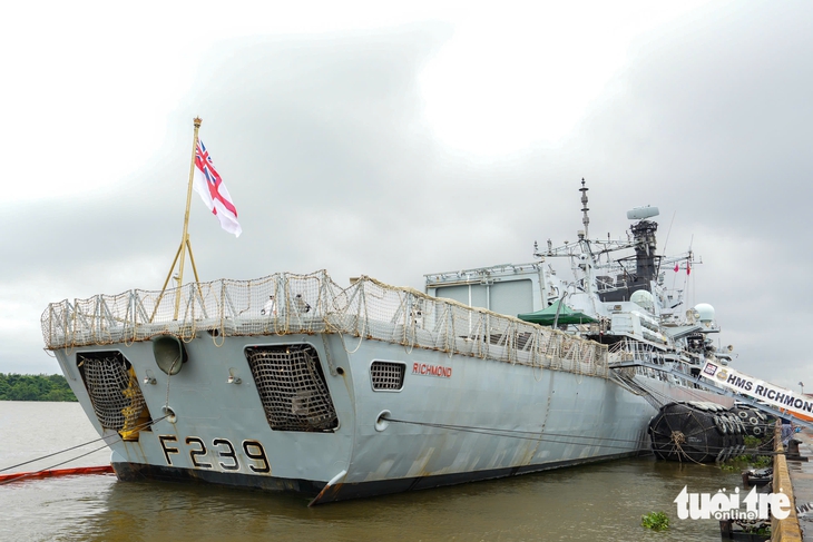 Tàu Hải quân Anh HMS Richmond trở lại TP.HCM sau 4 năm - Ảnh 5. Tàu Hải quân Anh HMS Richmond trở lại Việt Nam sau 4 năm - Ảnh 5.