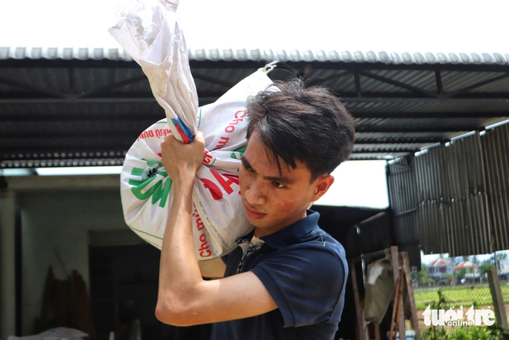 Giải 3 Vật lý tỉnh, nam sinh mắc bệnh tim bẩm sinh trúng tuyển Bách Khoa Đà Nẵng - Ảnh 4.