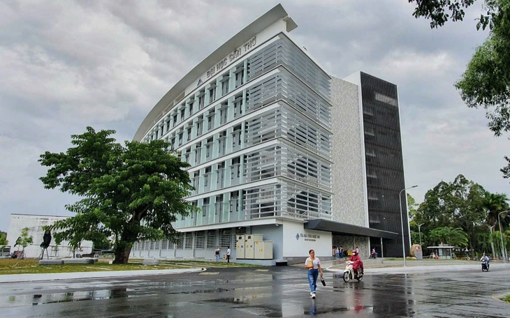 Nhiều thủ đoạn lừa đảo nhắm vào sinh viên: từ 'shipper 0 đồng' đến 'học bổng bí mật'- Ảnh 2.