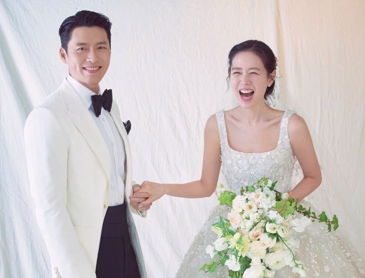 Son Ye Jin lần đầu hé lộ về cuộc hôn nhân kín tiếng với Hyun Bin - Ảnh 4.