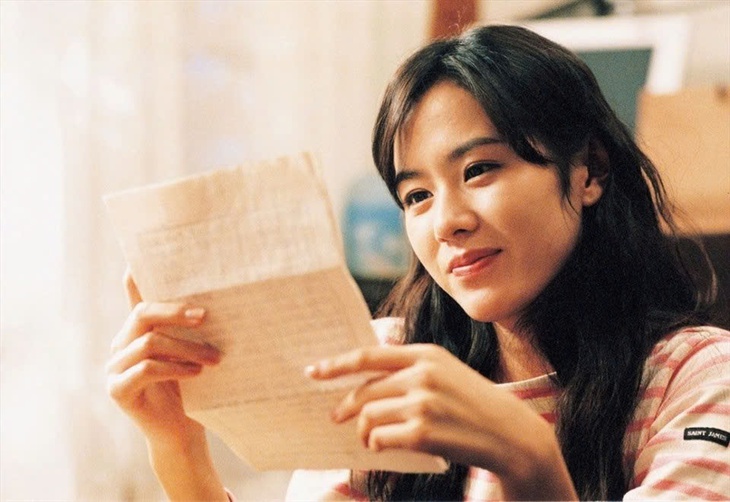 Son Ye Jin lần đầu hé lộ về cuộc hôn nhân kín tiếng với Hyun Bin - Ảnh 5. Son Ye Jin lần đầu hé lộ về cuộc hôn nhân kín tiếng với Hyun Bin - Ảnh 5.