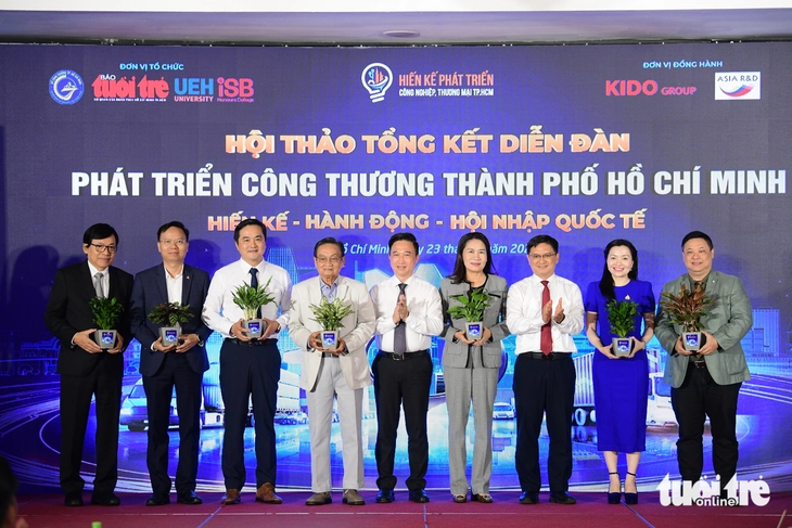 Công bố 10 hiến kế xuất sắc của Diễn đàn Phát triển Công Thương TP.HCM - Ảnh 3.