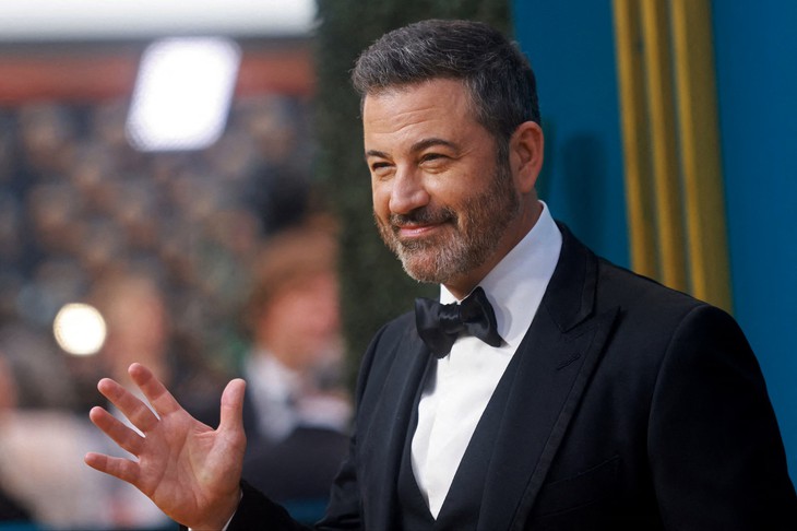 Thông tin Jimmy Kimmel sẽ lên sóng trở lại bị phản đối mạnh mẽ - Ảnh 2.