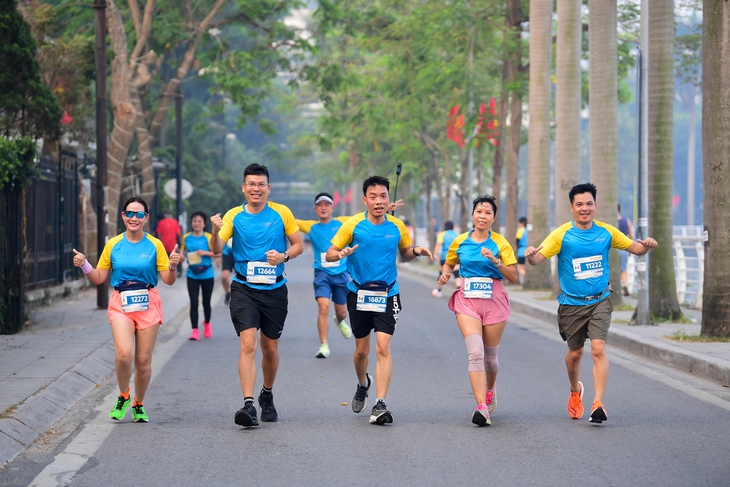 Món quà Trung thu khác biệt: Chiếc BIB chạm vào yêu thương - Ảnh 1. Món quà Trung thu khác biệt: Chiếc BIB chạm vào yêu thương - Ảnh 1.