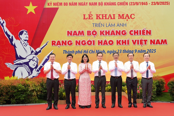 Phát huy truyền thống Nam Bộ kháng chiến, quyết tâm xây dựng TP.HCM văn minh, hiện đại, nghĩa tình - Ảnh 3.