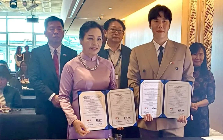 Chiếu Cánh đồng hoang, Mưa đỏ, Tử chiến trên không và nhiều phim Việt tại rạp phim đẹp nhất thế giới - Ảnh 3.