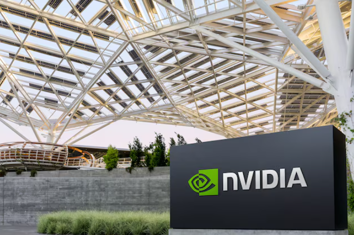 Nvidia đầu tư 'khủng' 100 tỉ USD vào OpenAI - Ảnh 1.