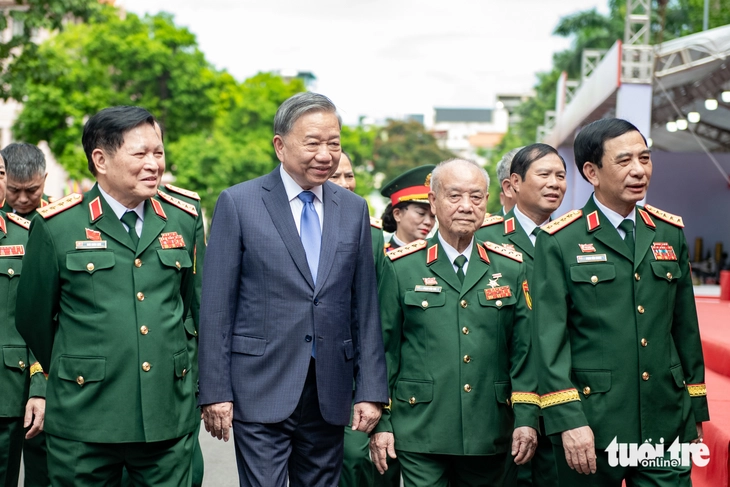 Tổng Bí thư Tô Lâm dự Đại hội Thi đua quyết thắng toàn quân lần XI - Ảnh 3.