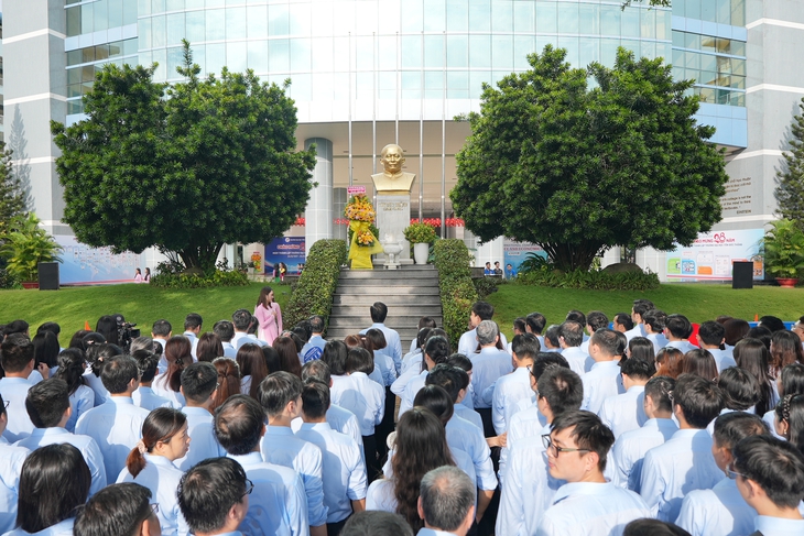 Trường đại học Tôn Đức Thắng hướng đến đại học nghiên cứu   - Ảnh 1.
