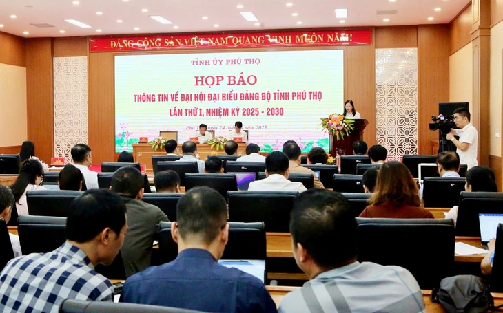Phú Thọ thông tin về công tác chuẩn bị nhân sự Đại hội Đảng bộ tỉnh - Ảnh 1.